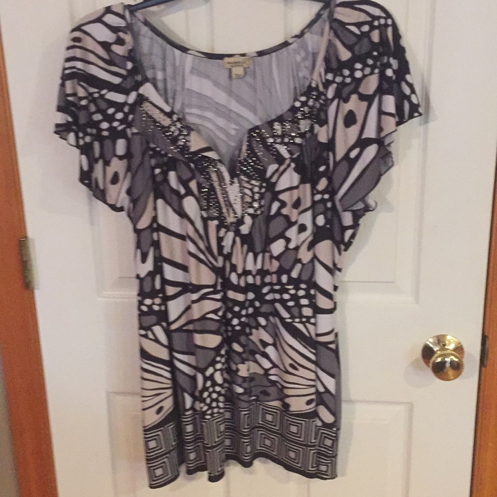 One World live and let live Top